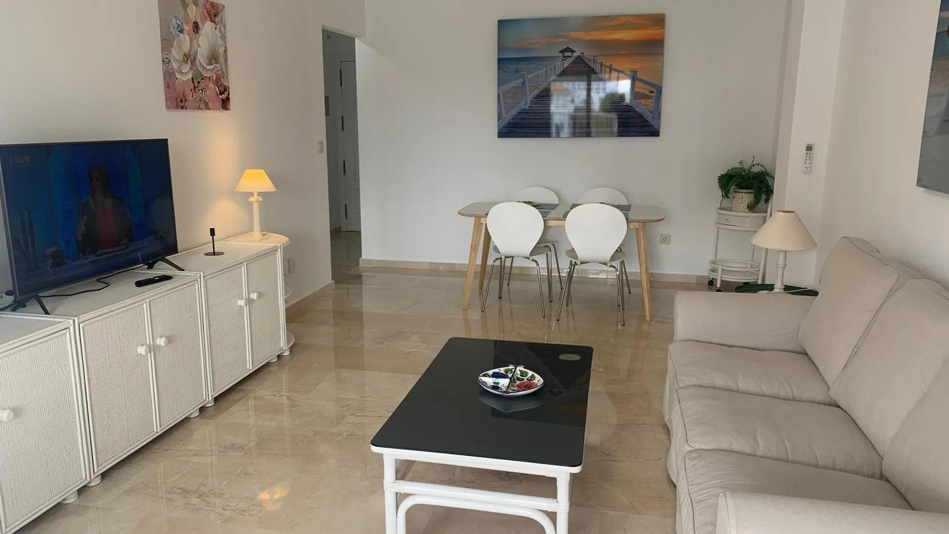 Apartamento Isabel - Fuentes De Nerja 0*,  Spain